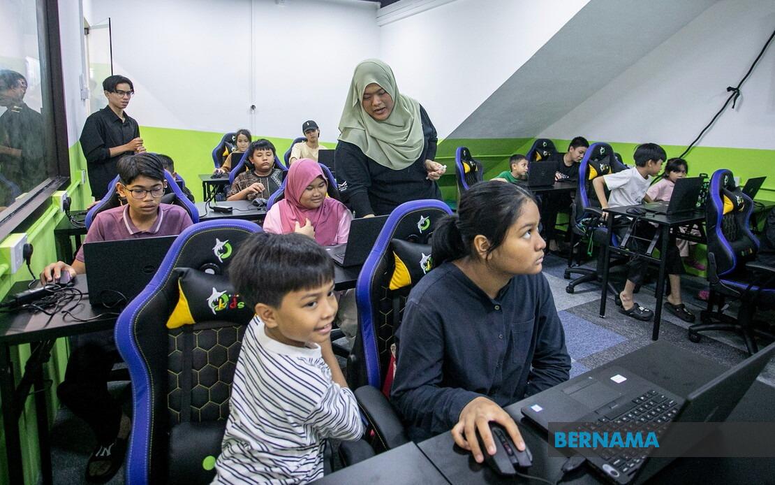 Perak Officials Call for Collaborative Approach to Resolve Teacher Bullying Complaint
