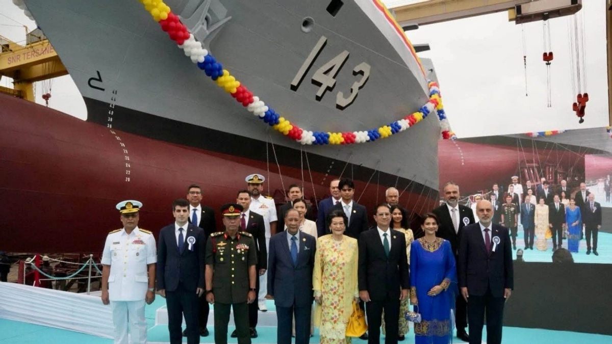 Malaysia's Navy Needs Modern Warships to Tackle Growing Maritime Threats, Says Defence Minister