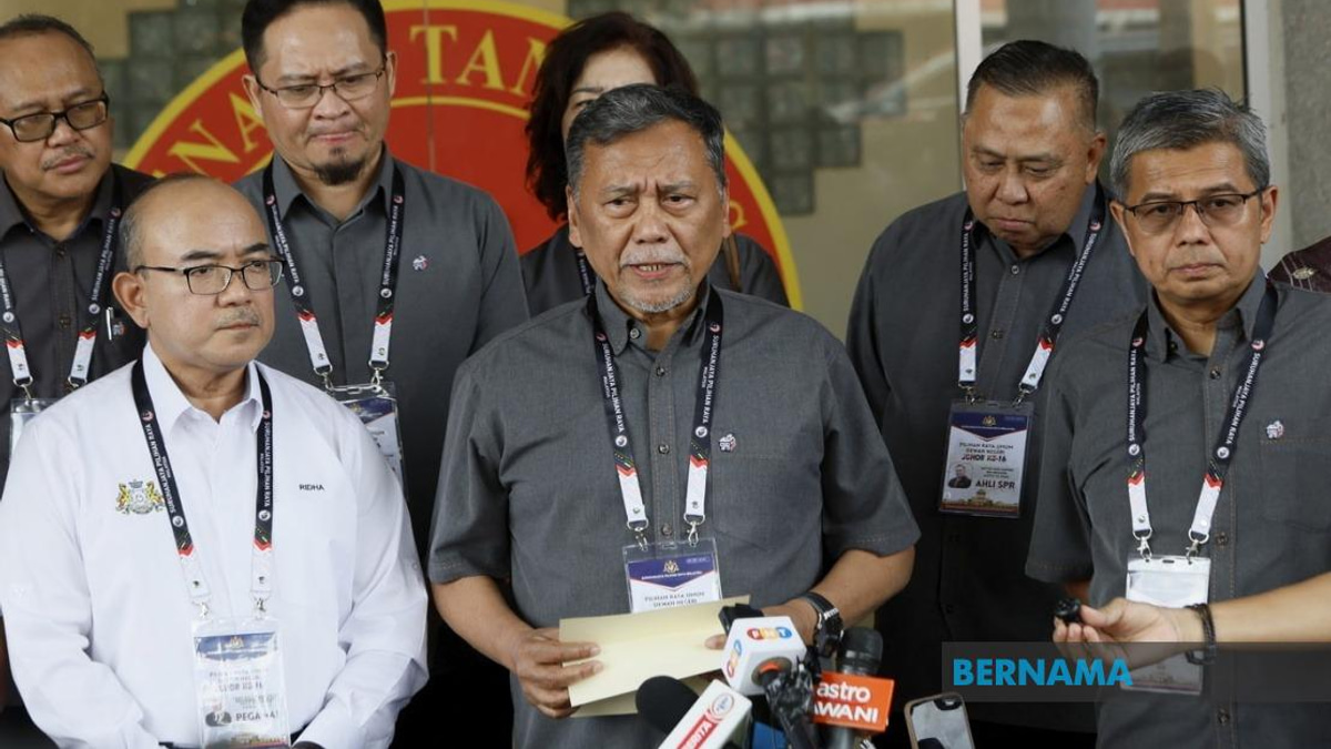 EC Aims for 96% Early Voting Turnout in Johor Election