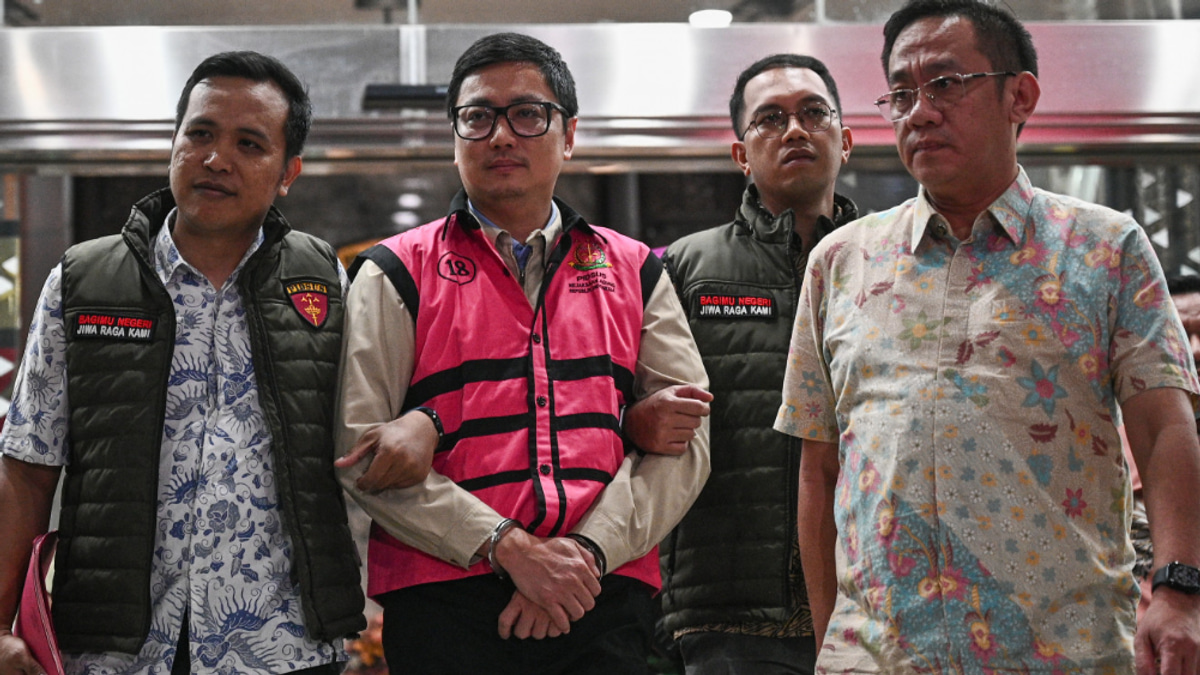 Indonesia expands corruption inquiry into free meals scheme as fifth suspect arrested