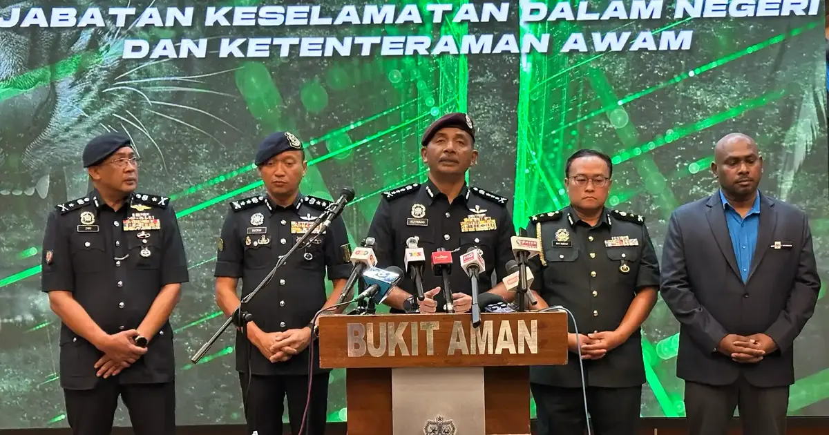 Police seize RM13 million in contraband from five arrested in Klang and KL raids