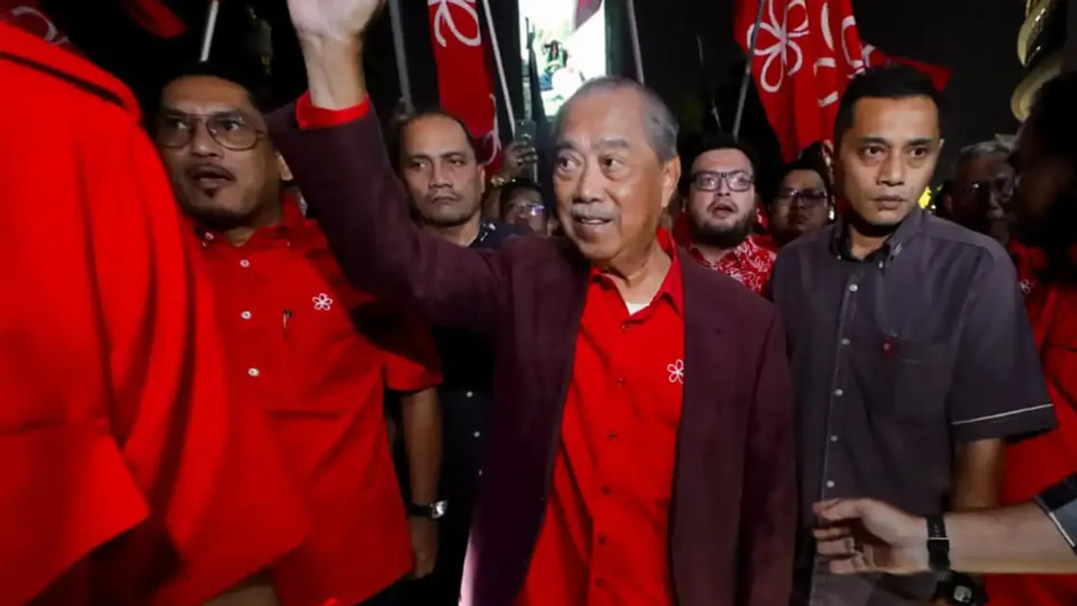 Muhyiddin Draws Show of Support as Bersatu Gears Up for State Polls