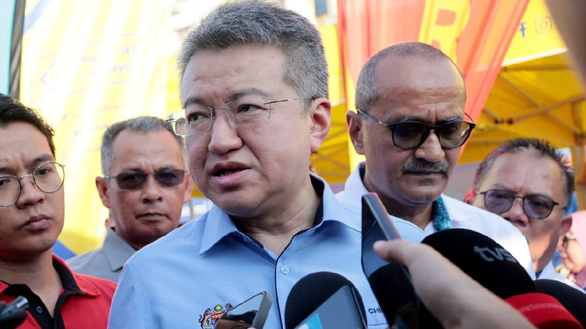 Malaysia Charts Wider International Course Following Anwar's Russia and Turkmenistan Missions