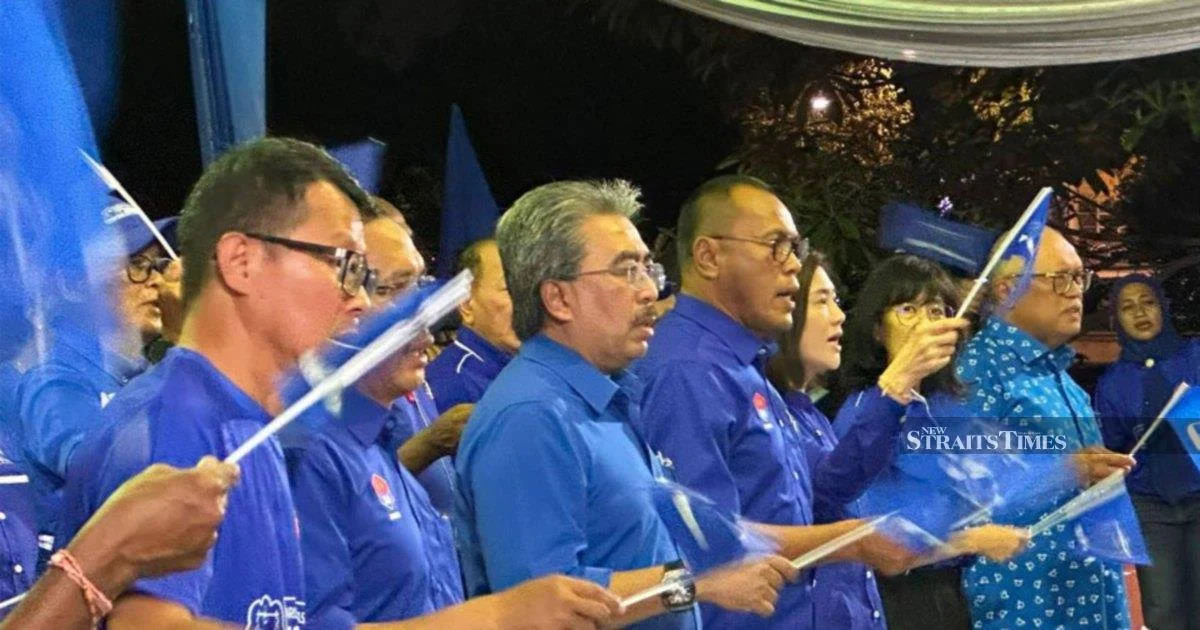 Johari Ghani Backs BN's Prospects in Johor Joust, Eyes Kota Iskandar Defence and Seat Recovery