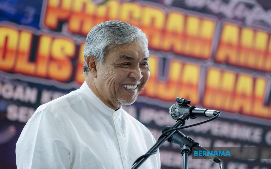 Ahmad Zahid Urges Malaysian Motorcyclists to Respect Foreign Traffic Laws