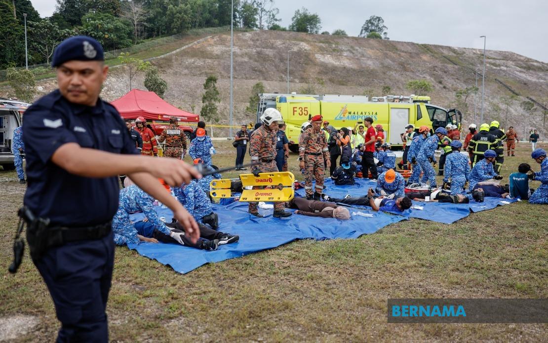Malaysia Tests Off-Airport Aircraft Disaster Response in Major Coordinated Drill
