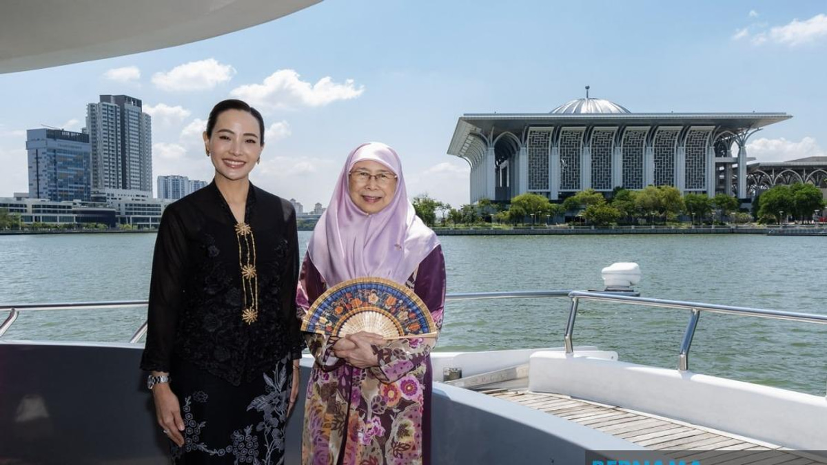 Thai PM's Wife Savours Putrajaya's Lakeside Beauty During Official Visit