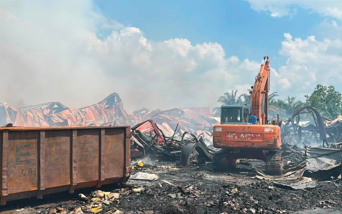 Kedah Authorities Monitor Air Quality After Lunas Industrial Fire