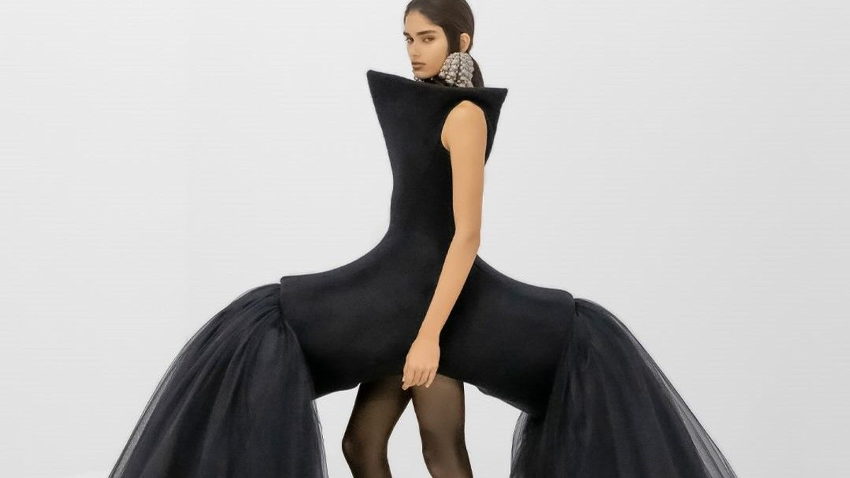 Fashion's Viral Turn: When Couture Becomes Content