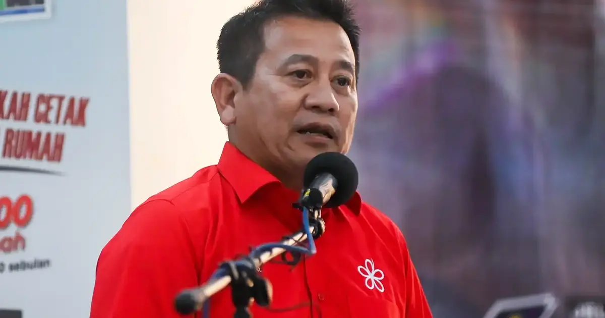 PAS Using Perikatan Nasional Reshuffle to Strengthen Grip, Says Bersatu Information Chief