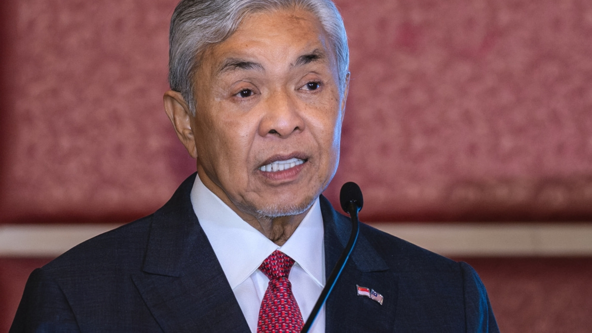 Zahid Denies Any Coalition Deal Between Umno and PAS for Negeri Sembilan State Government