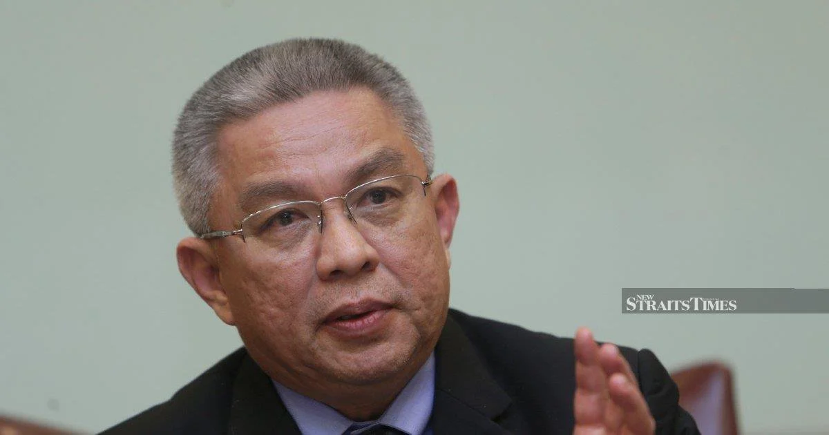 Dr Adham Baba and Ex-Bersatu Figure Lead Johor BN's 56-Candidate Slate