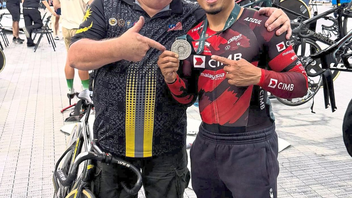 Azizul Ready to Face Backlash for Backing Beasley