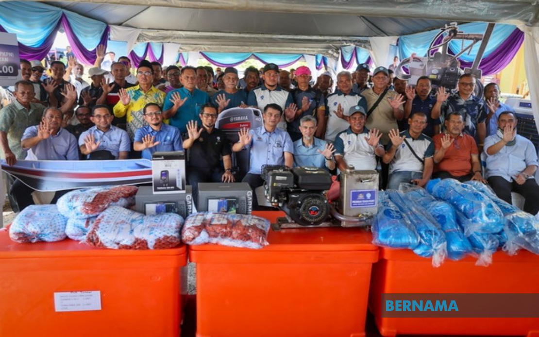 Government Invests RM10 Million in Fishermen's Housing, Pivots Sector Toward Aquaculture
