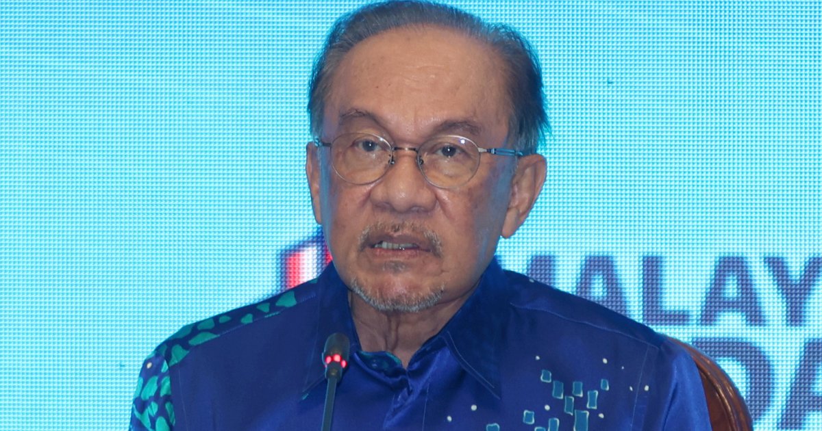 PM Anwar to Refer Saravanan's Letter to Authorities for Review