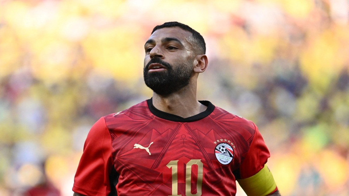 Trabzonspor Opens Negotiations with Mohamed Salah as Egyptian Star Considers Turkish Move