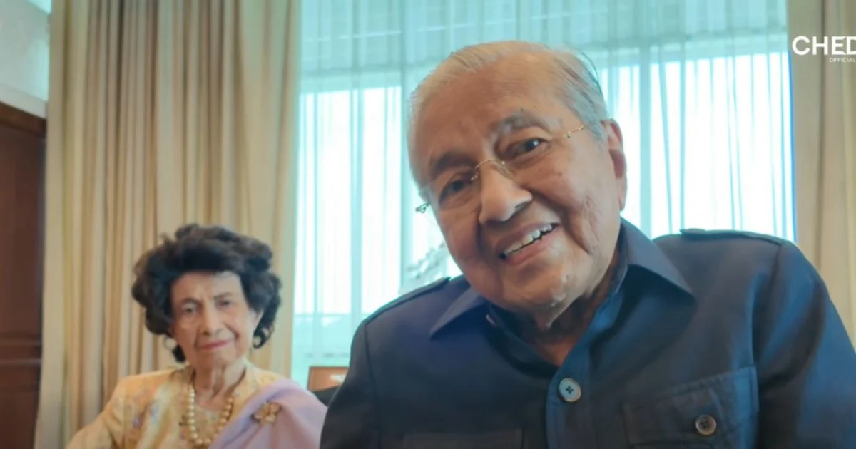 Tun Mahathir Expresses Gratitude for 101st Birthday Tributes from Across Nation