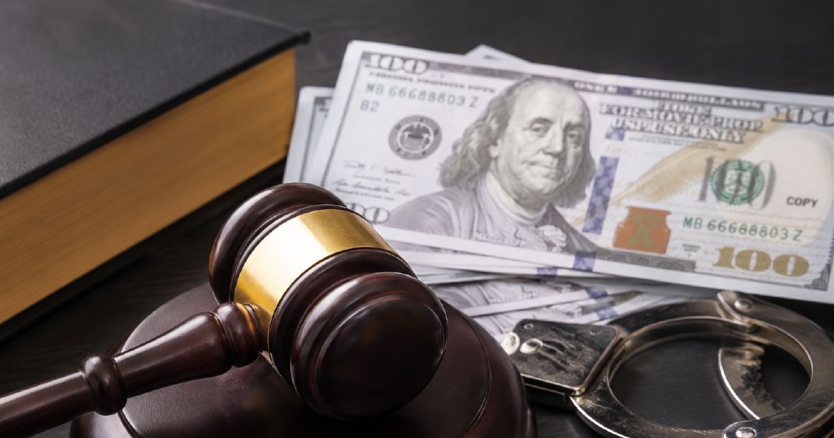 Jordanian Student Charged After Attempting to Spend Counterfeit US Notes Marked 'Movie Prop'