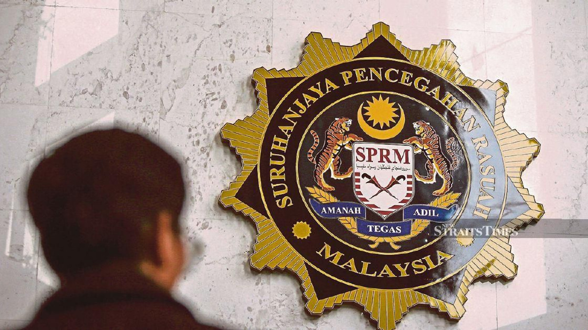 Former Minister To Face Corruption Charges