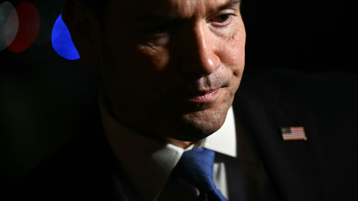 Trump Moderates Stance on China Election Claims as Rubio Prepares Manila Talks with Wang