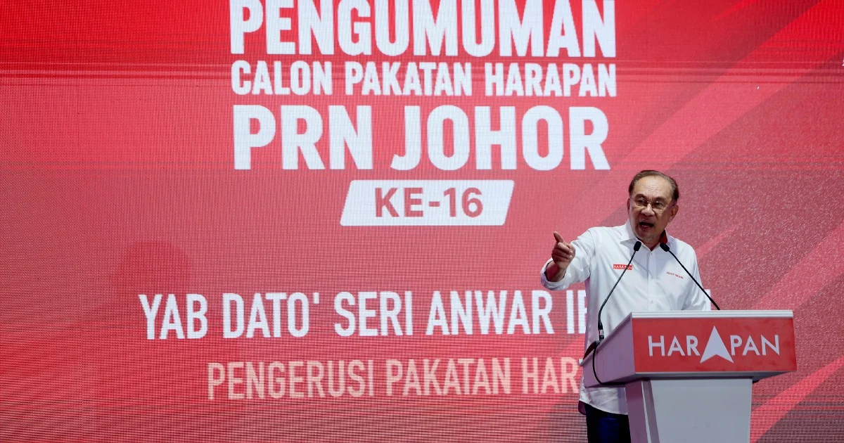 Anwar Challenges Johor to Press BN, PN on Revenue Fairness