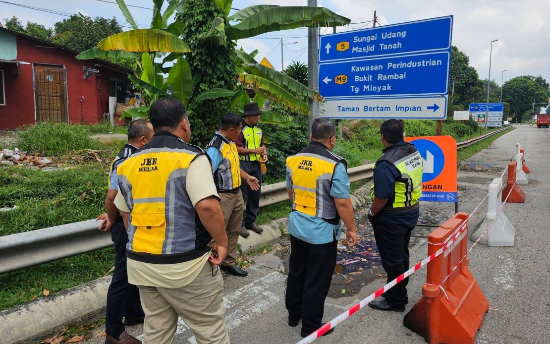 Melaka Mobilises RM25 Million Emergency Fund to Rebuild Flood-Ravaged Infrastructure