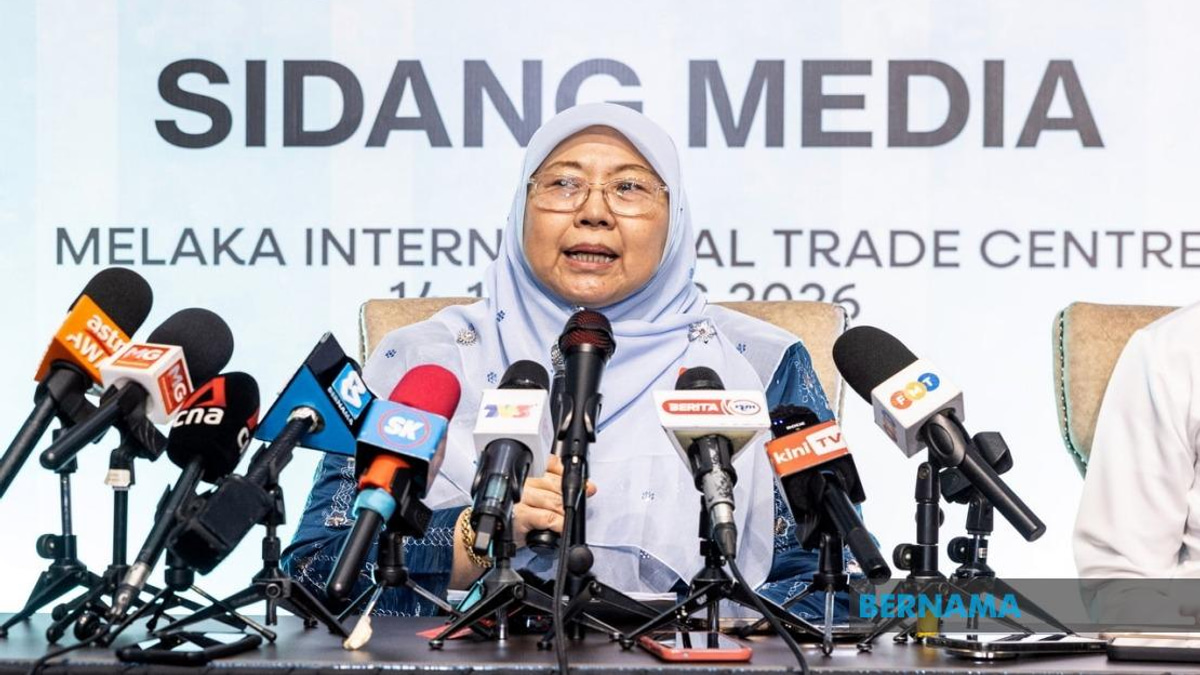 PKR Sets No Fixed Timeline For Nurul Izzah's Academic Leave; Deputy President To Remain Until After Party Congress