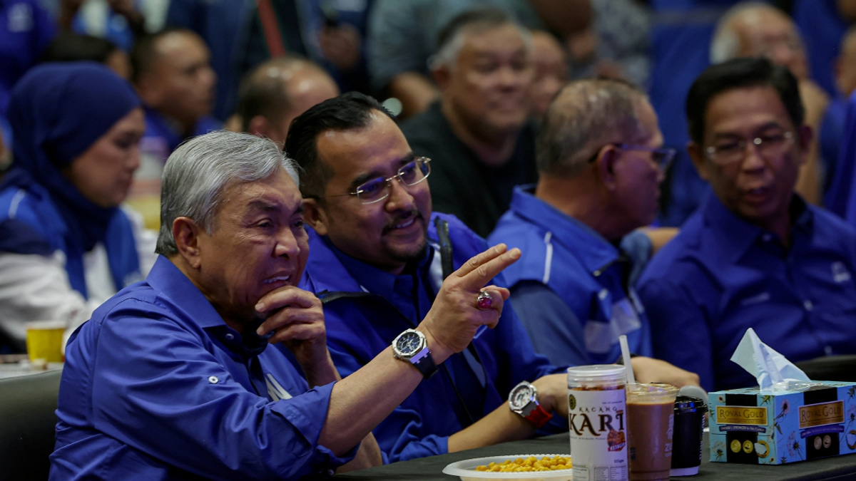 Umno must stay grounded after Negri Sembilan poll win, warns Asyraf