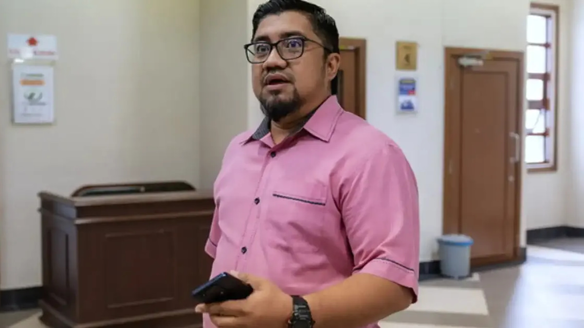 Political activist Chegubard faces charges over seditious material involving Negeri Sembilan royalty