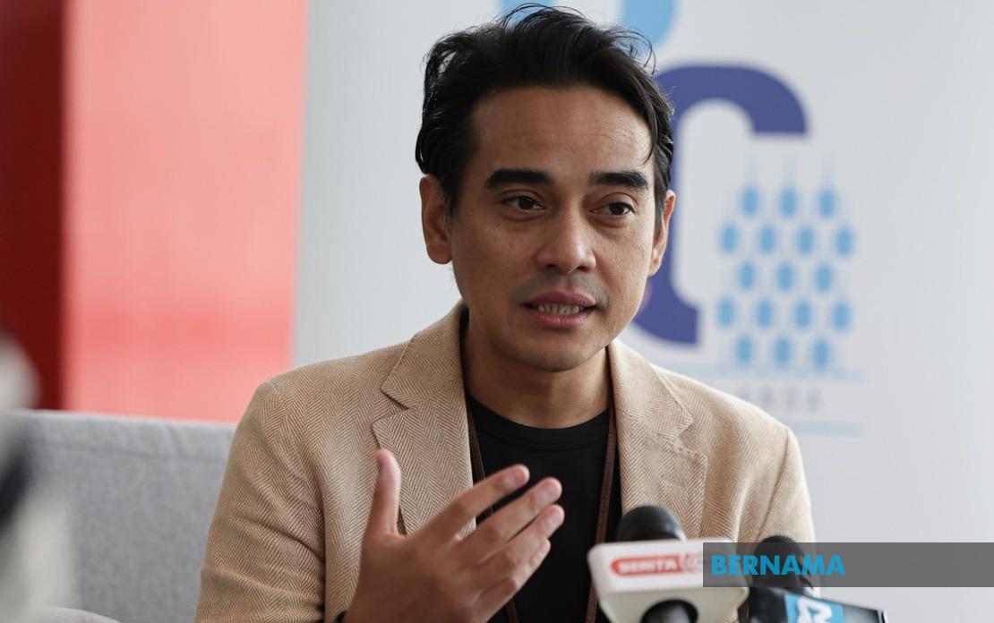 Journalists Must Acquire AI Skills to Thrive in Modern Media, Says Broadcasting Chief