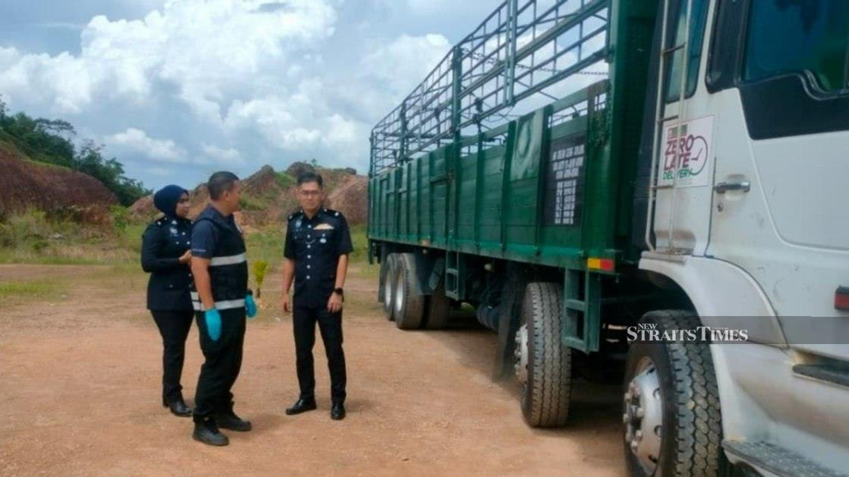 Tragic driveway incident claims toddler's life in Sungai Petani; grandfather held for questioning