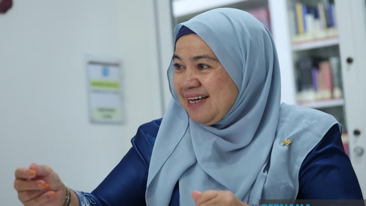 Malaysia's Librarians Push for Professional Status and Career Recognition