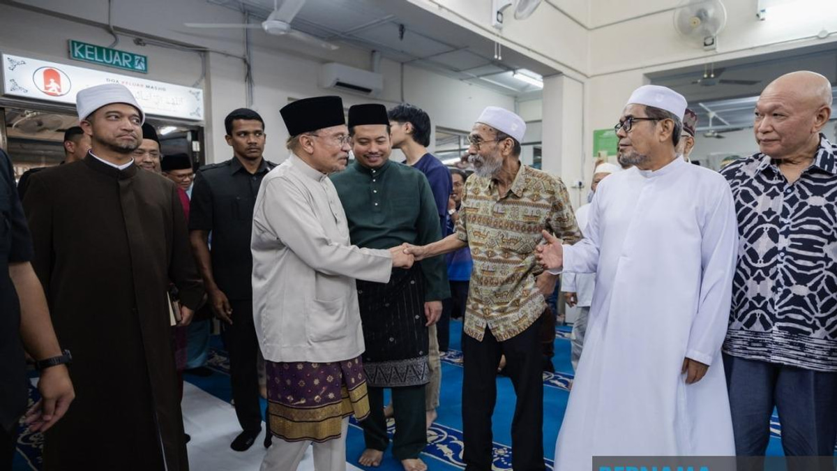 JS-SEZ on Track, PM Anwar Warns Against Politicising Joint Project