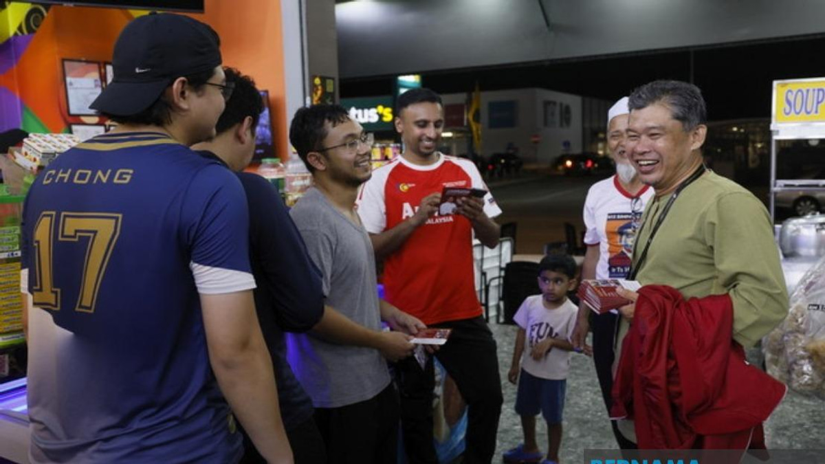 Nazri Pins TVET Push to Halt Youth Exodus From Simpang Jeram