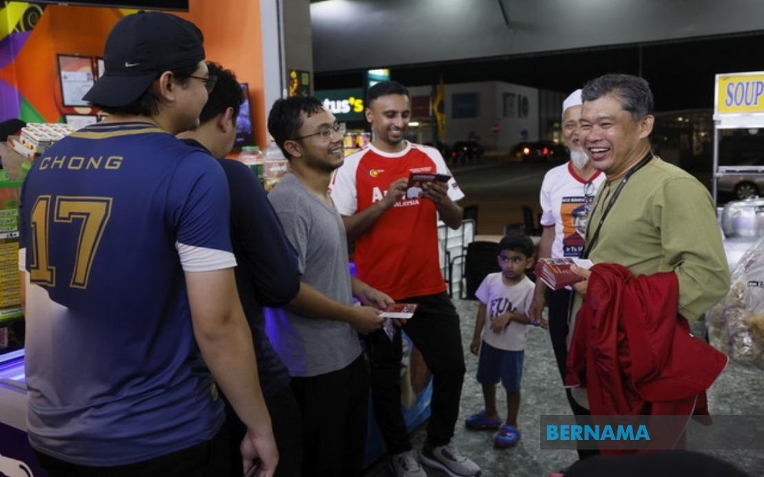 Nazri Pins TVET Push to Halt Youth Exodus From Simpang Jeram
