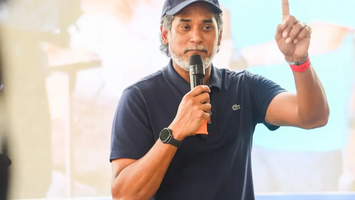 Vote for Barisan Nasional, Khairy Jamaluddin urges Bersatu supporters following PAS example