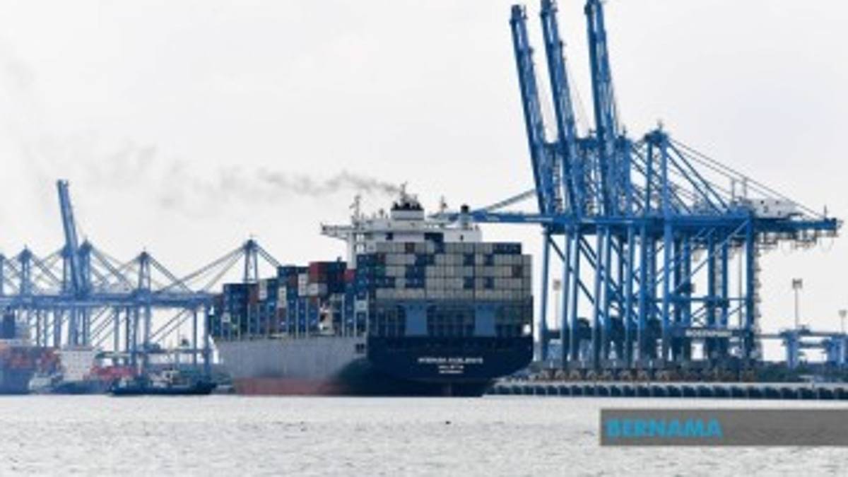 Malaysia's Export Momentum Accelerates: RHB IB Lifts 2026 Growth Forecast to 21.7%