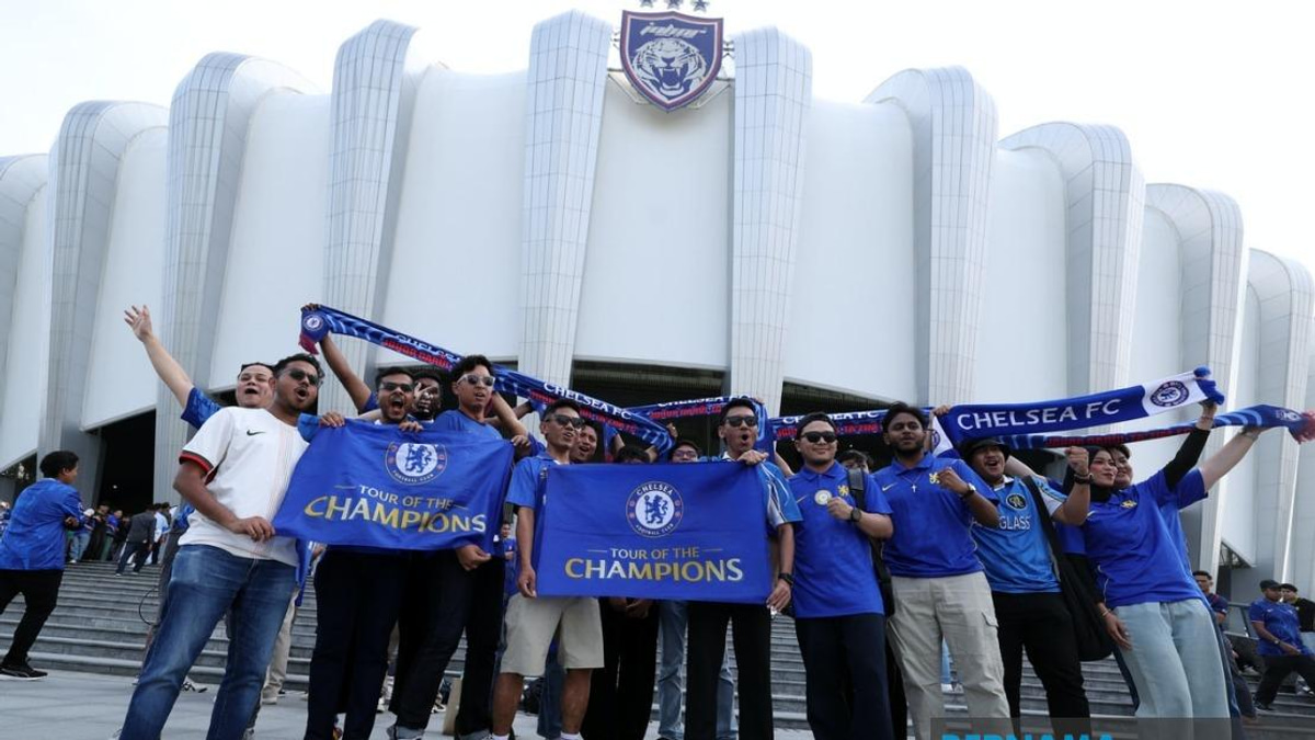 Chelsea's Iskandar Puteri Visit Draws Record Crowds as JDT Prepares for Premier League Showdown