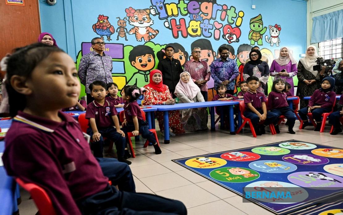 Queen Zarith Sofiah Launches Children's Integrity Module to Shape Ethical Generation