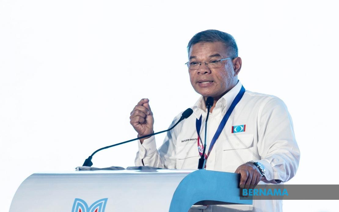 PKR's Saifuddin Nasution Calls for End to Identity Politics, Pivot to Economic Performance