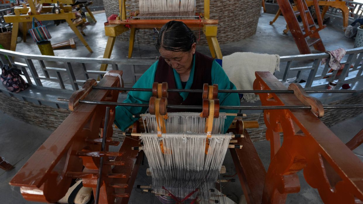 Tibetan Weaving Cooperative Preserves Ancient Craft While Creating Rural Employment