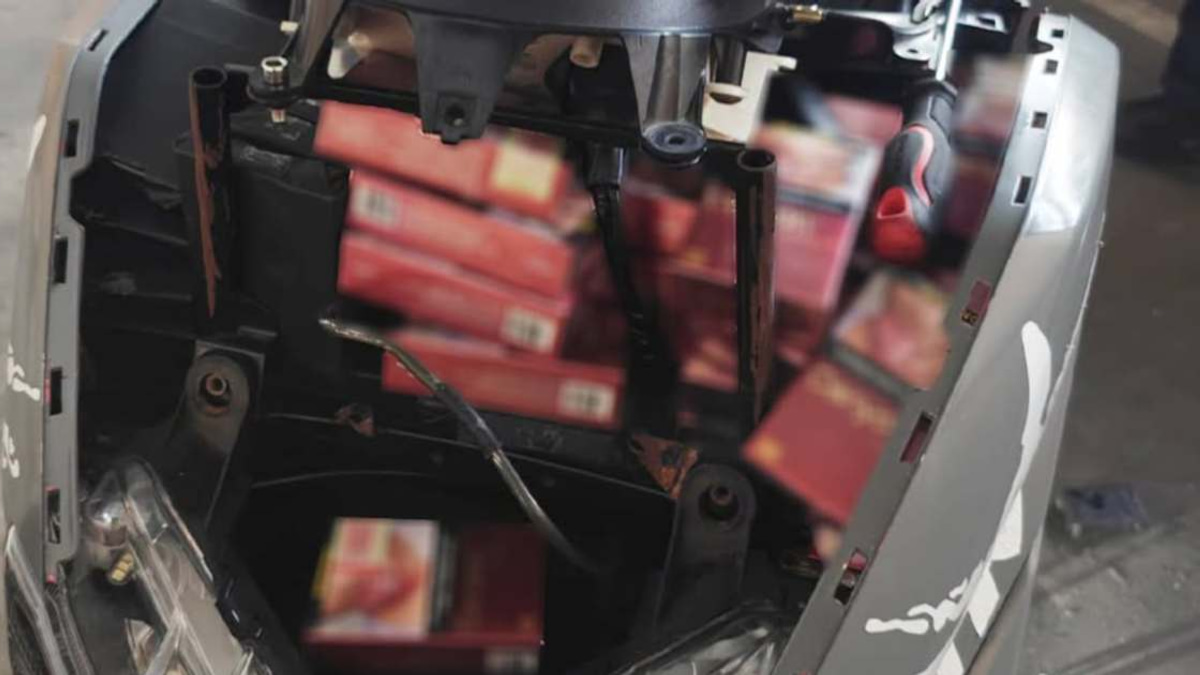 Woman Held at Tuas Checkpoint Over Cigarette Smuggling Attempt