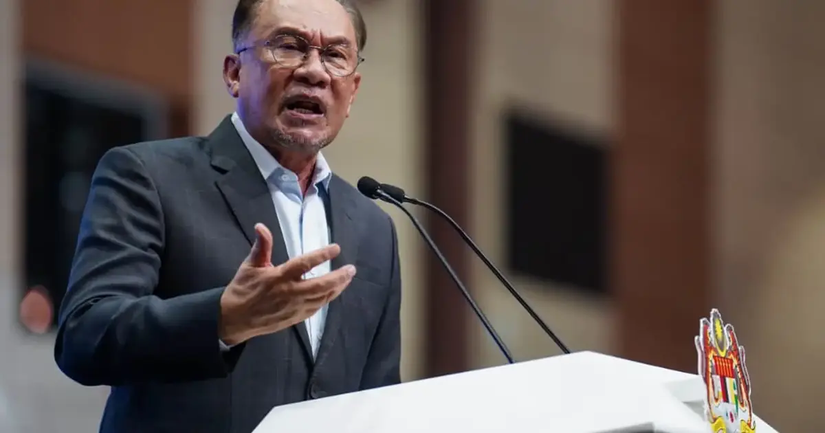 Anwar Can Still Pursue Reforms to Strengthen Political Base, Says Khairy Jamaluddin
