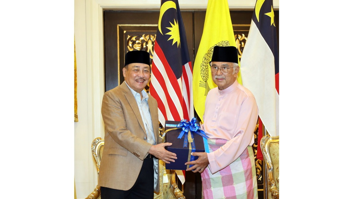 Sabah CM Strengthens Ties with Melaka in Courtesy Visit