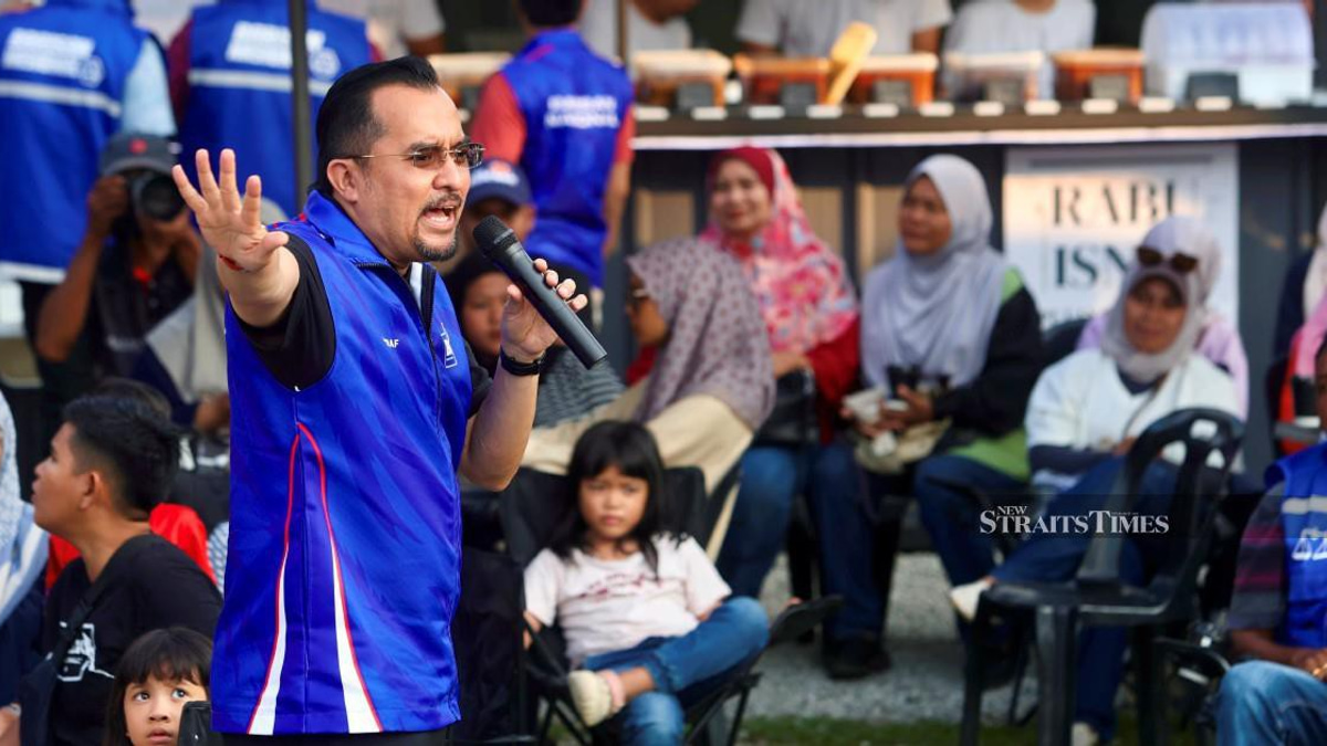 Asyraf Claims BN-PN Leading in 21 Seats as Negri Sembilan Polls Close