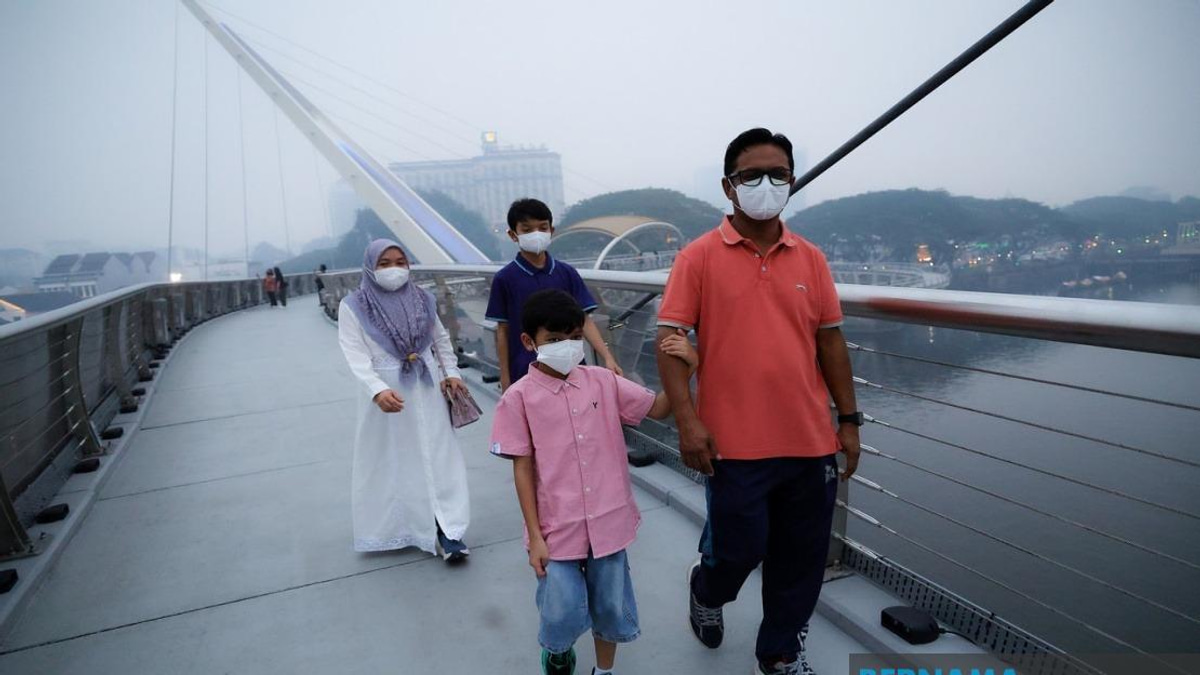 Health Experts Warn Public to Monitor Air Quality During Haze, Urge Protective Measures