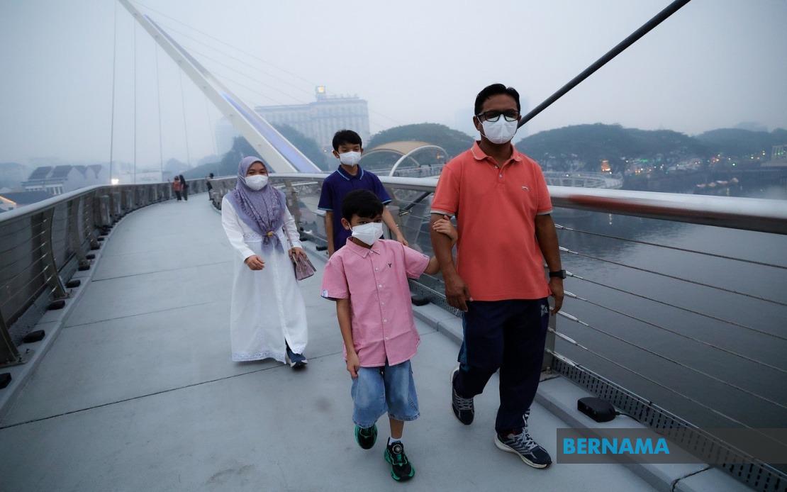 Health Experts Warn Public to Monitor Air Quality During Haze, Urge Protective Measures