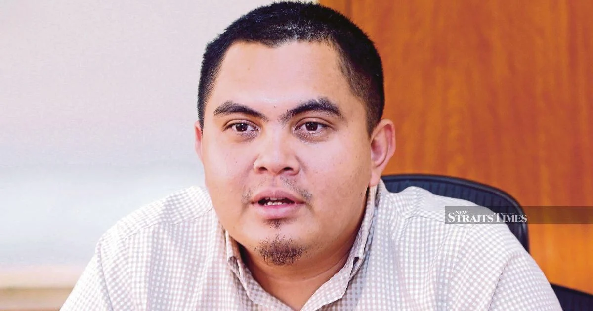 Umno Rejects Family Politics Tag as Akmal Distances Party from Nepotism Accusations