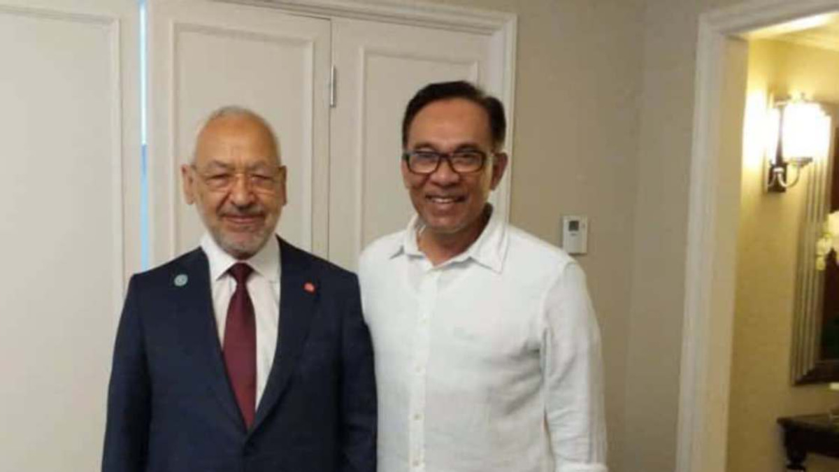 Anwar Calls on Tunisia to Free Ghannouchi, Citing Humanitarian Concerns