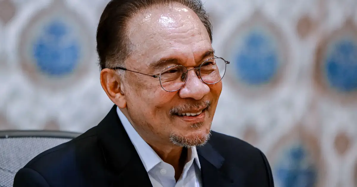 Anwar Ibrahim Leads Latest Approval Ratings as Public Confidence Strengthens
